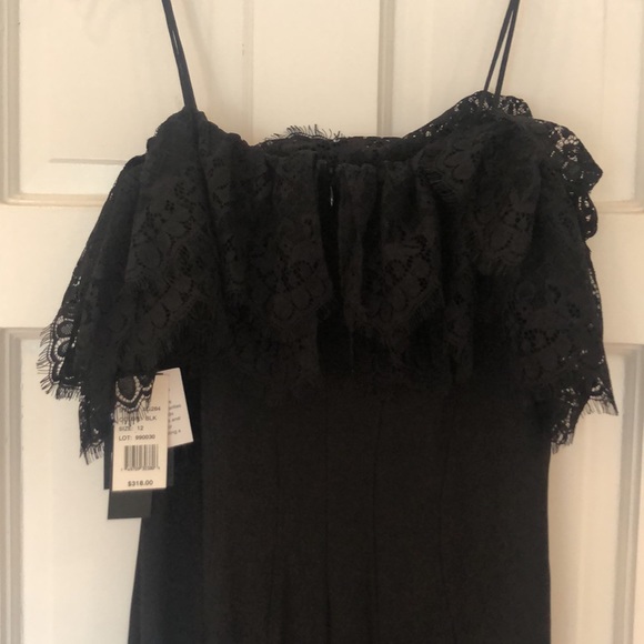 Long Dress 🖤 - Picture 4 of 4